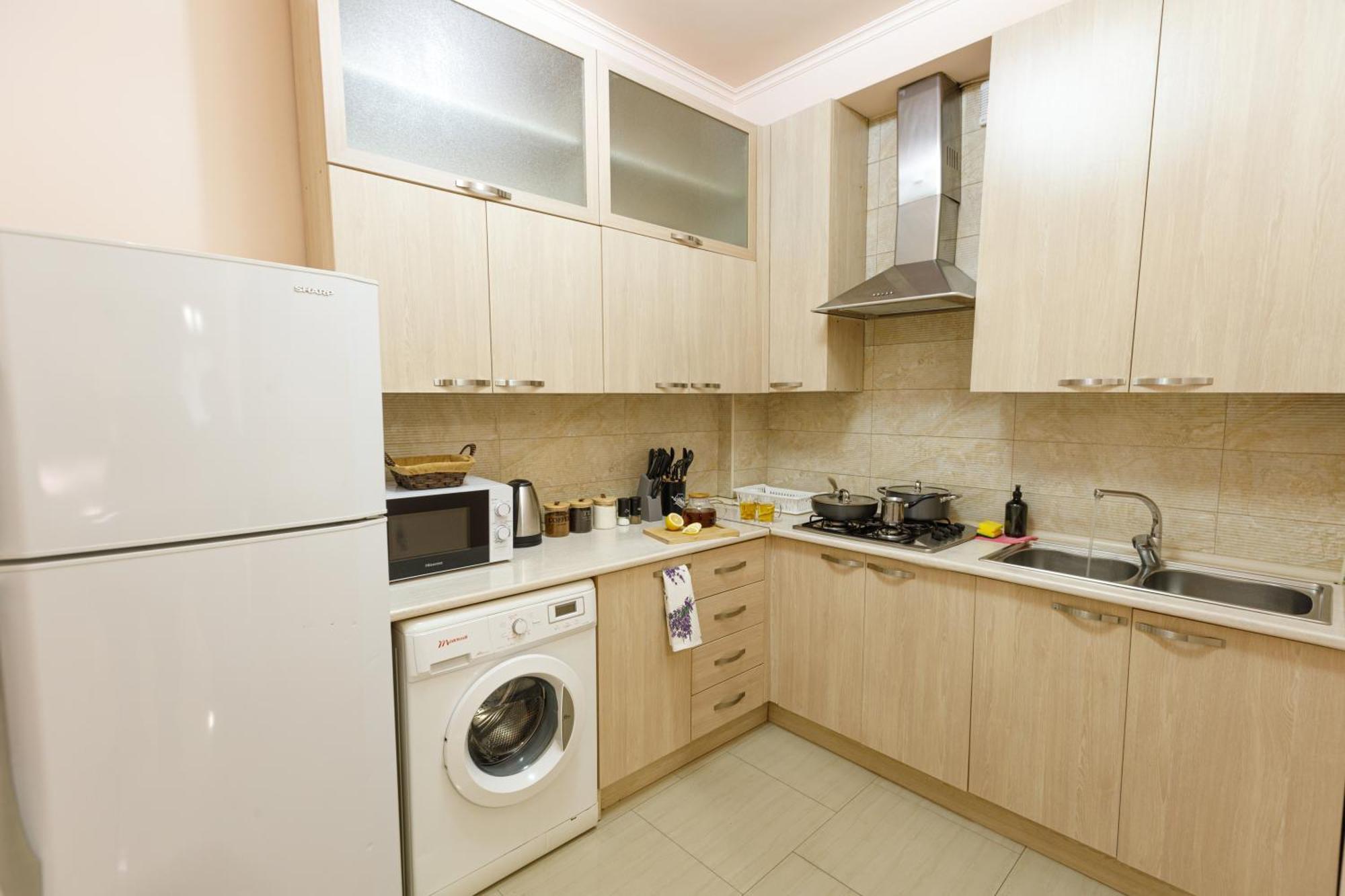 Stay Inn Apartments At Yekmalyan Street Yerevan Bagian luar foto
